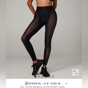 NWT Savage X Fenty Peak Performance High-Waist Mesh Legging